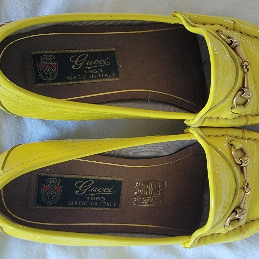 Authentic Gucci loafers - size 6 - Picture 2 of 5